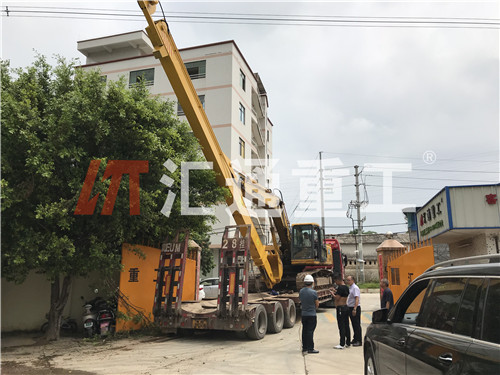 挖掘機(jī)伸縮臂30米